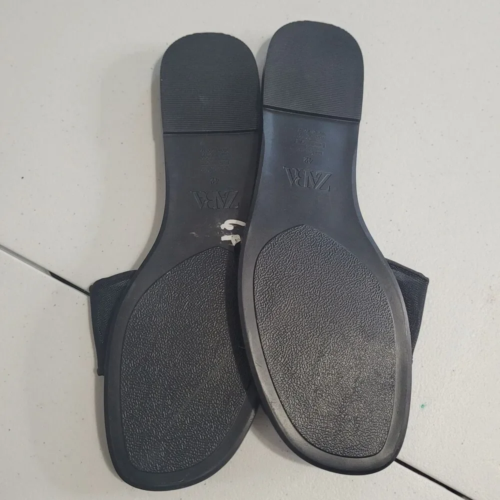 NEW Zara size 11 flat sandals open toe black beaded - Picture 9 of 11